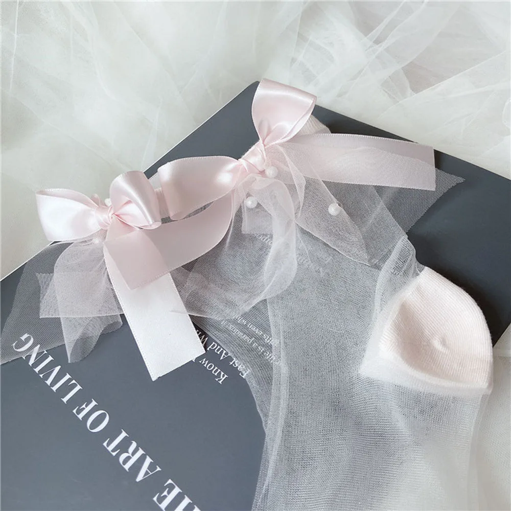 

Fashion 2021 New Women Sexy Mesh Short Ankle Socks Christmas Girls Fishnet Socks With Cute Bow Ladies Socks