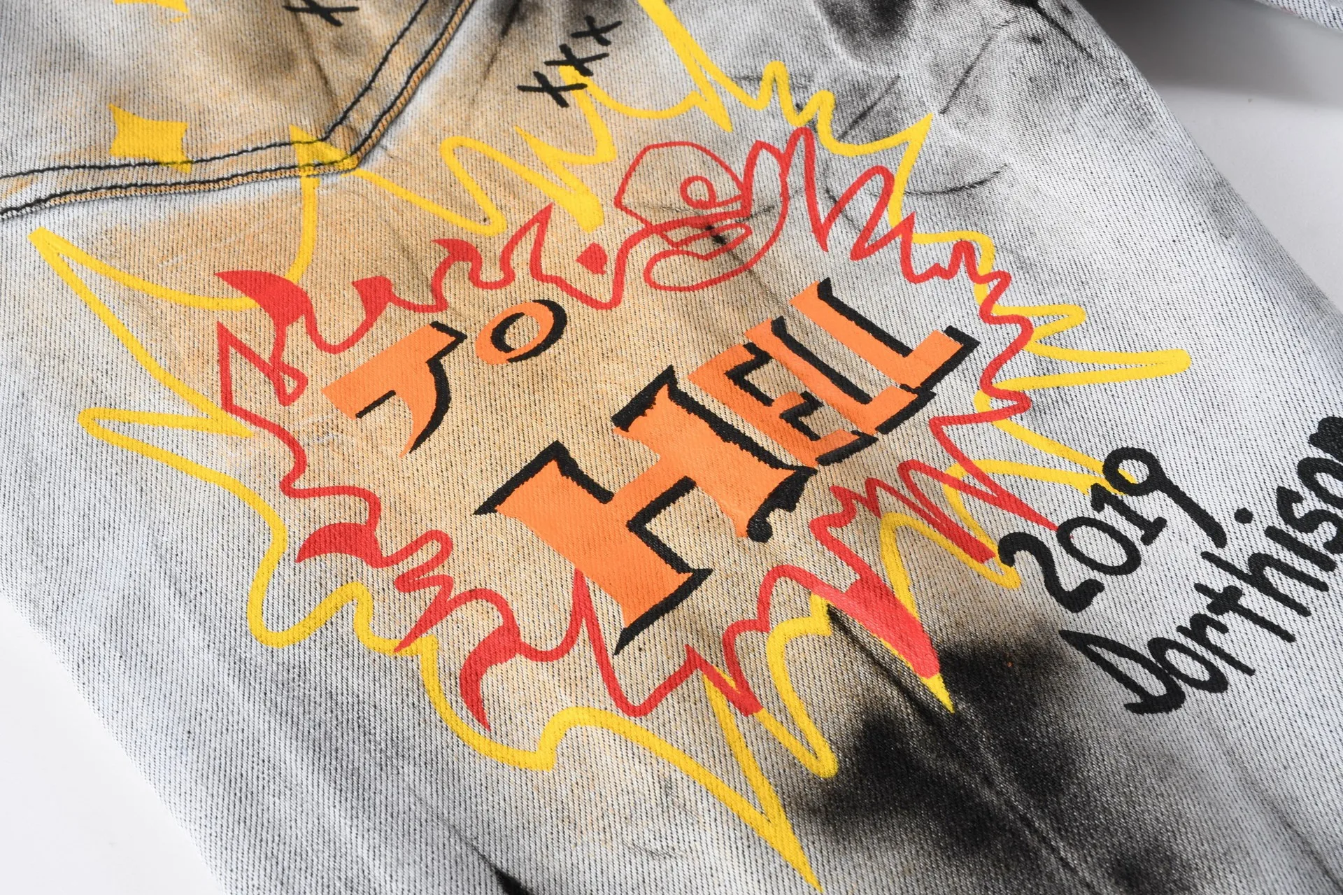 High-Quality Men's Slim-fit Straight-leg Printed Vintage Jeans Casual Personality Young Men Hip-Hop Print Flame Denim Pants