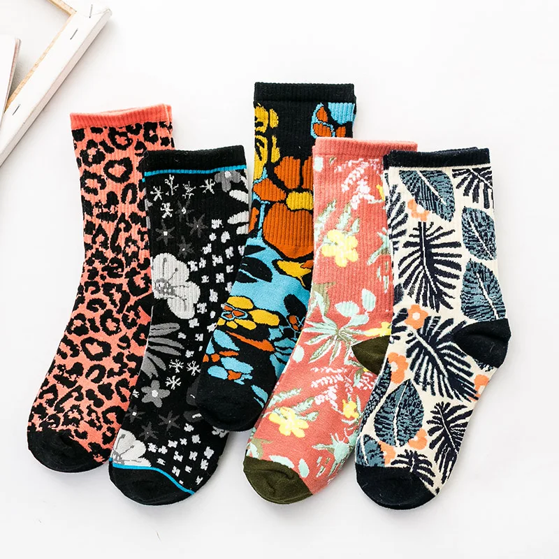 

Spring summer new cartoon flowers plant lady tube socks personality retro casual cotton women trendy socks