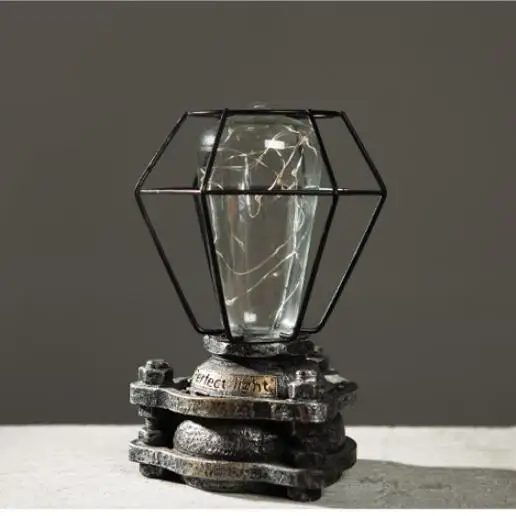 Каучуковые в европейском стиле водяные трубы двигателя небольшой ночник