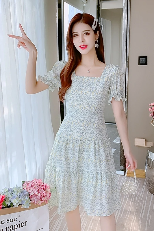 

COIGARSAM Cute Floral Print Women dress New Summer French Style Chiffon Puff Sleeve Square Collar Long Dresses 1346