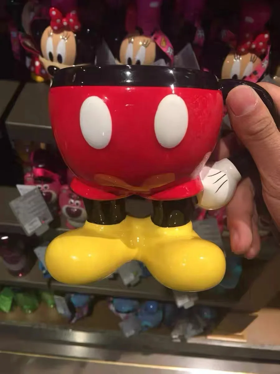 

Экшн-фигурки из м/ф «Микки Маус»