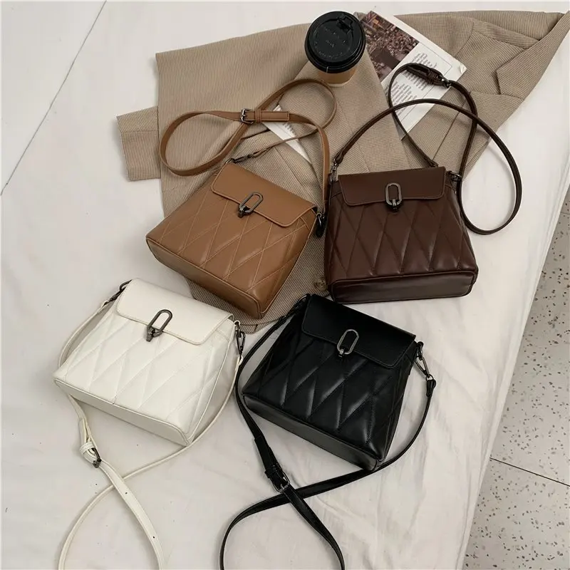 Маленькая квадратная сумка-мессенджер в стиле ретро для женщин