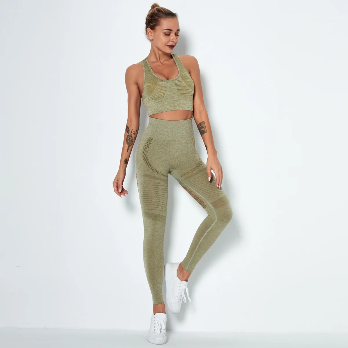 

2PCS/ Yoga Vest Two-piece Sports Running Seamless Knit Beautiful Back Bra Set Gym Clothing Leggings Biker Shorts