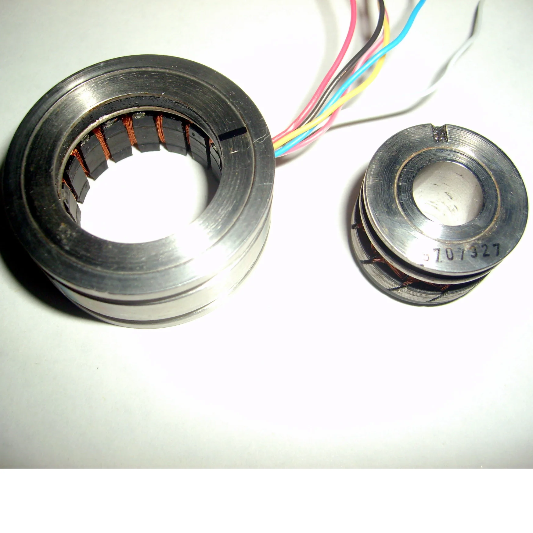 V23401-D1101-B101 RESOLVER D1101-B101 | Motor Controller
