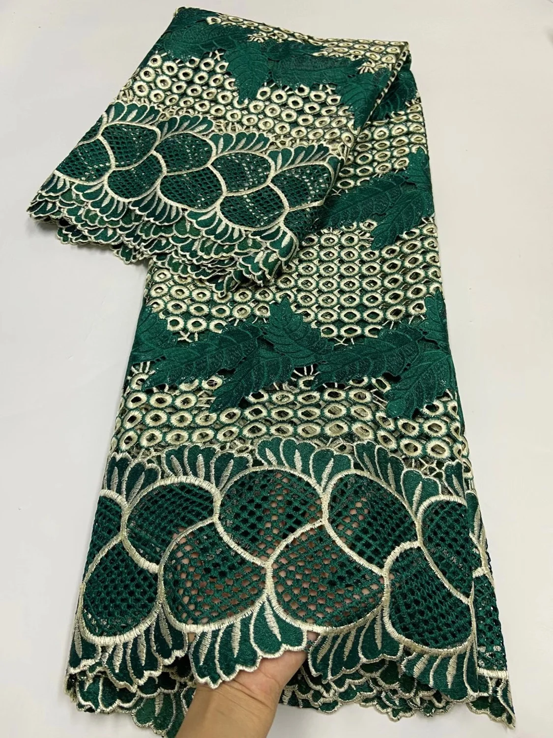 Последние нигерийские водорастворимые кружевные ткани 2020 Африканский гипюровый