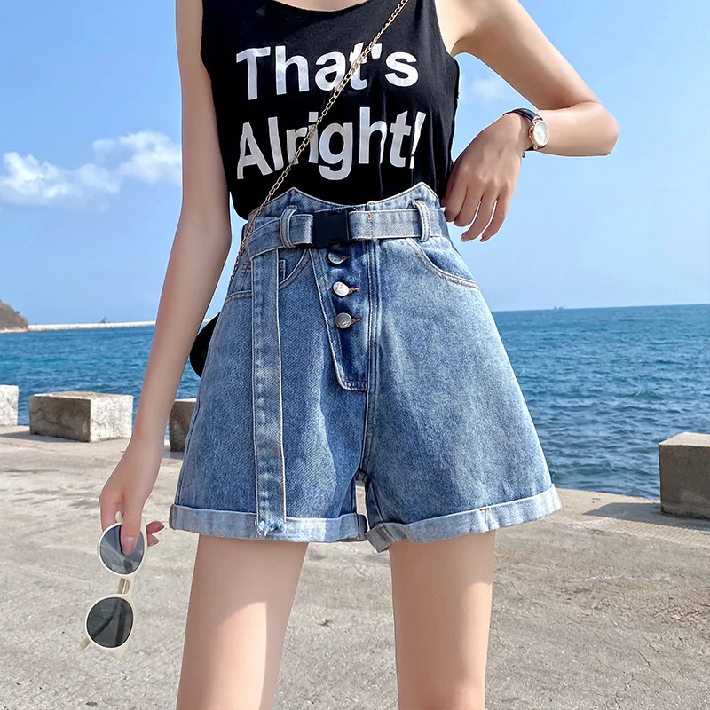 

Шорты женские джинсовые с завышенной талией, универсальные свободные штаны с поясом-кушаком, на пуговицах, с карманами, уличная одежда в сти...