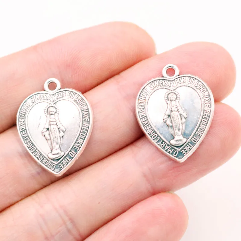 

15pcs Heart Shaped Religious Medal Pendant, Christian Charms, Mother Mary Virgin Mary Charms, Silver Plated 22 * 13mm A489