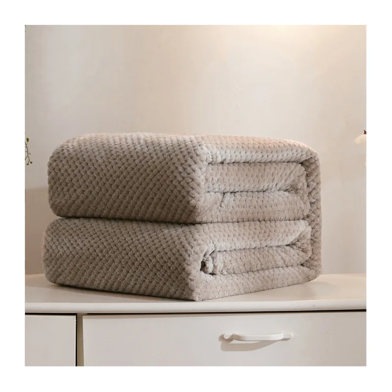 Толстое однотонное фланелевое одеяло из кораллового флиса японское воздушное