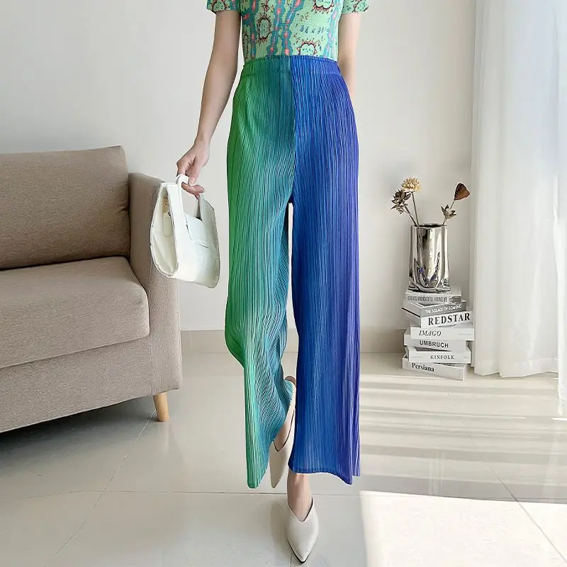 

Issey Miyake designer women's pleated wide-leg pants design sense niche spring gradient contrast color long casual pants