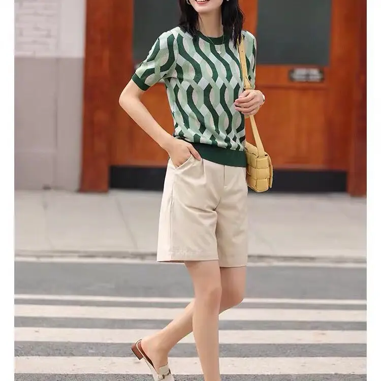

Ice silk knitwear women's color stripe retro jacquard short sleeve summer loose thin top round neck bottomed sweater