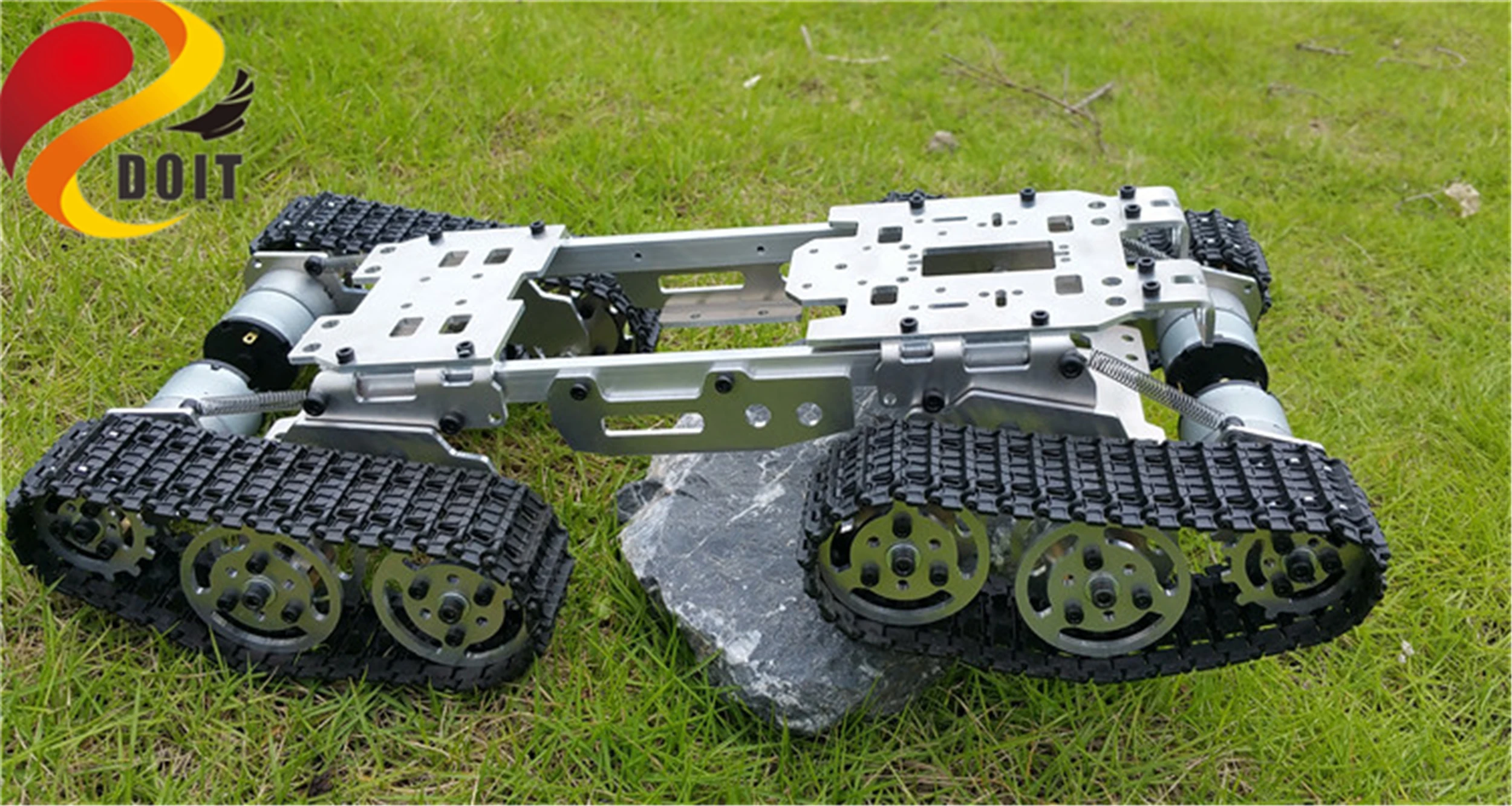 

SZDOIT Full Metal 4WD Smart Robot Tank Car Chassis Kit Heavy Load Off-Road Crawler Robotic Platform 12V Motor DIY For Arduino