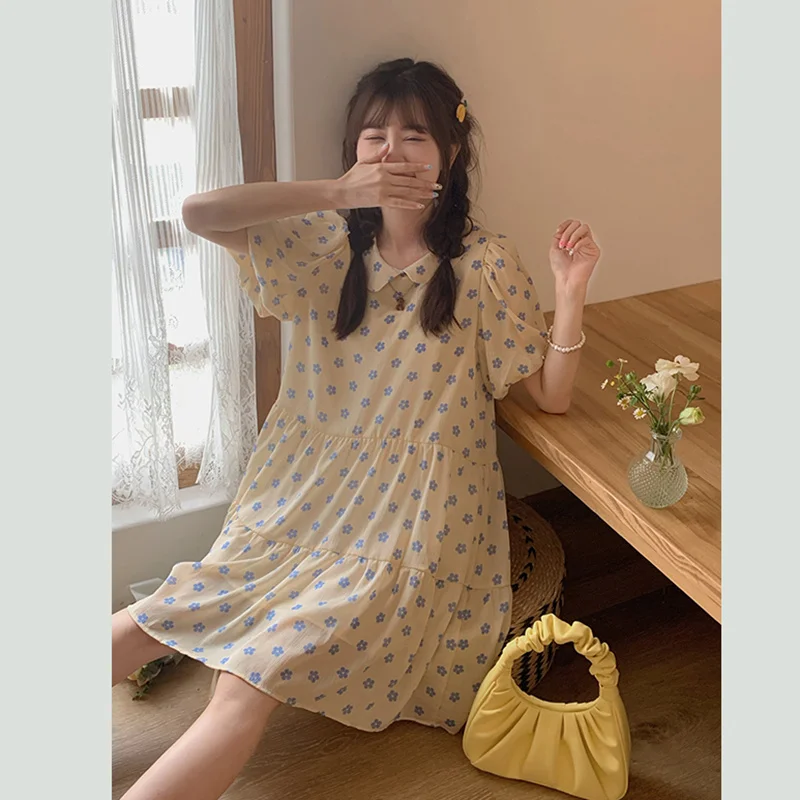Летнее платье новинка 2021 маленькие свежие цветы свободное очень волшебное