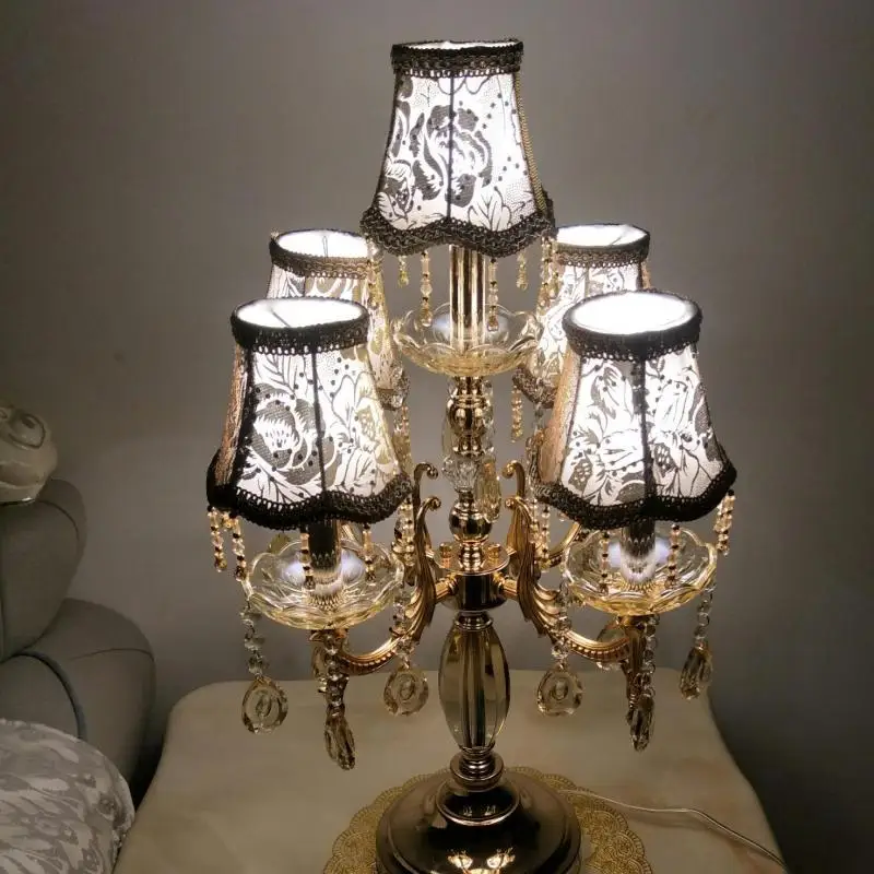 Светодиодная настольная лампа Banker с золотым кристаллом подсвечники для работы и