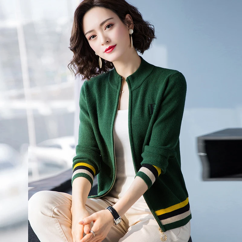 Корейский стиль трикотажные топы С Вышивкой Букв большие размеры облегающая