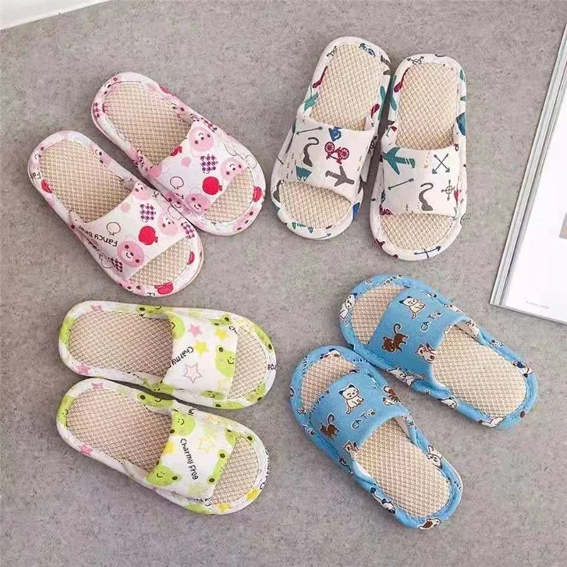 

Girls Slippers For Season One-Flip Flop 5-12 Years Children's Cartoon animal Boys Home Slippers kids Breathable flax slippers