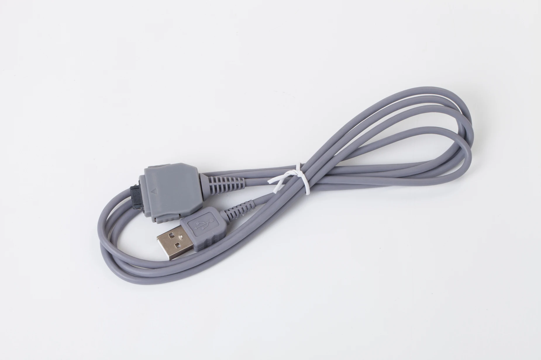 USB-кабель для синхронизации данных и подключения к фотоаппарату Sony VMC-MD1 W100 W120 W130 H7