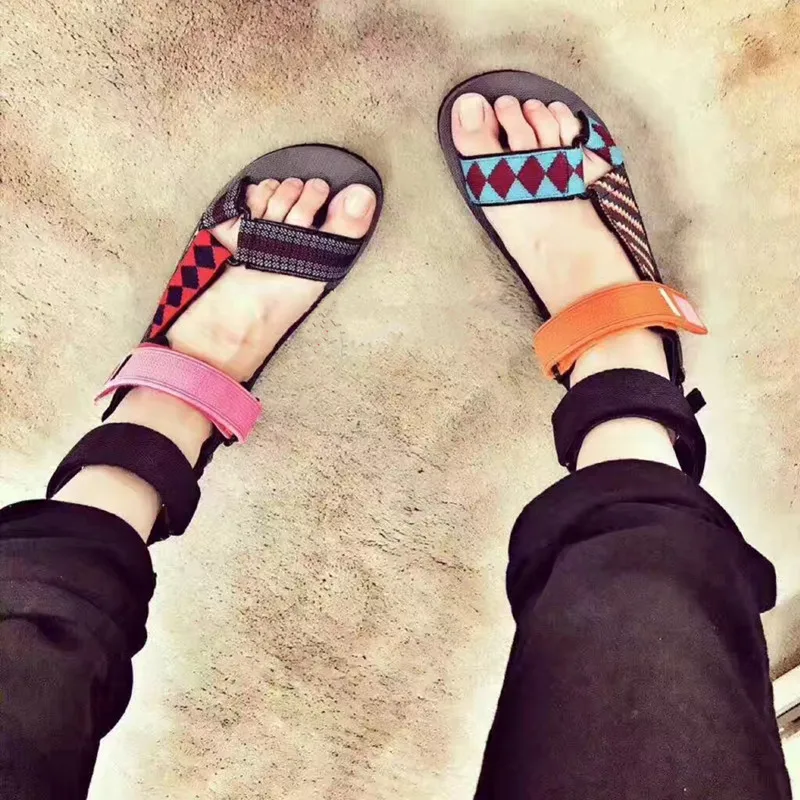 Сандалии гладиаторы женские на платформе босоножки открытый носок пляжные