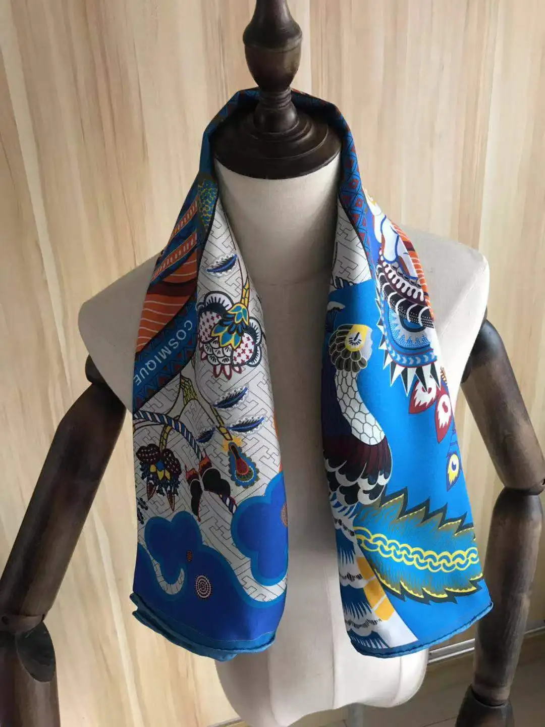 

2021 new arrival fashion elegant brand blue 100% silk scarf 90*90 cm square shawl twill wrap for women lady girl