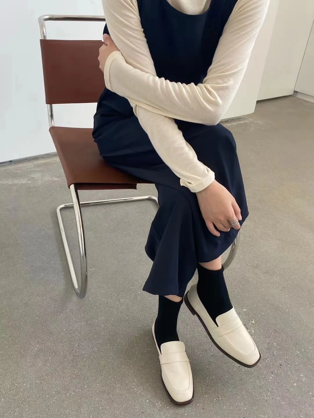 

Shoes Woman Flats Oxfords Shallow Mouth Slip-on All-Match Round Toe Loafers With Fur Casual Female Sneakers British Style Autumn