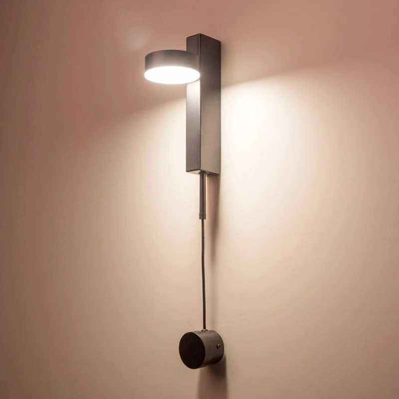 Современный настенный светильник в скандинавском стиле с регулируемой яркостью