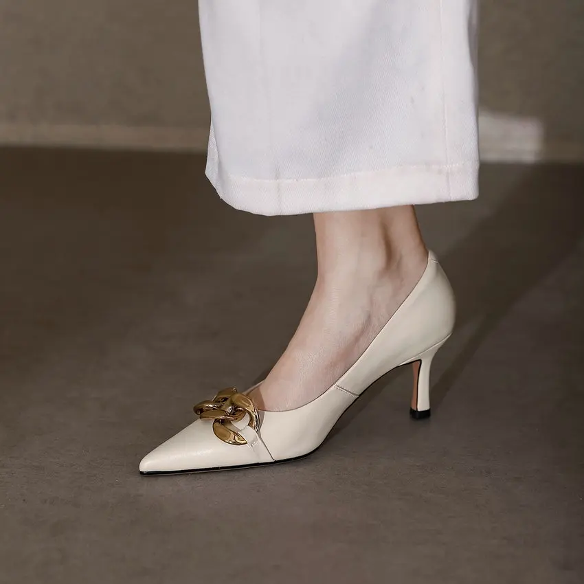 

QUTAA 2021 Genuine Leather Fashion Thin High Heels Pointed Toe Metal Decoration Women Shoes Spring Autumn Bride Pumps Size 34-40
