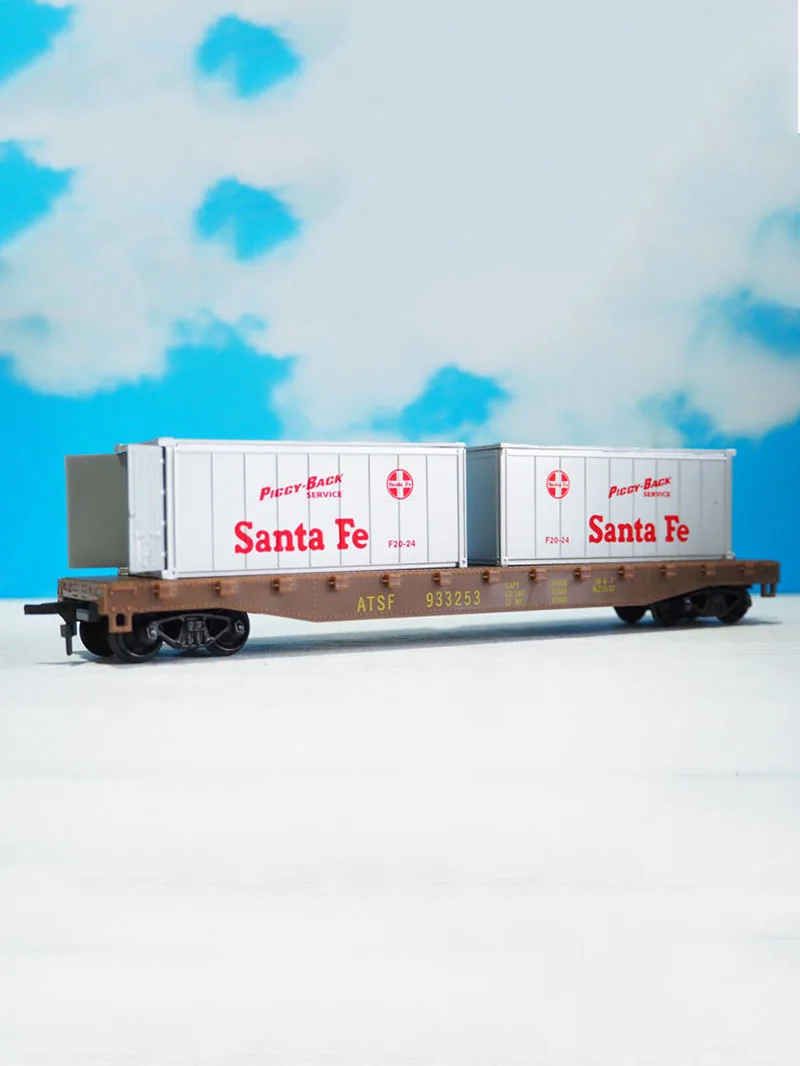 Модель железнодорожного контейнера Santa Fe в масштабе 1/87 пластиковая модель поезда