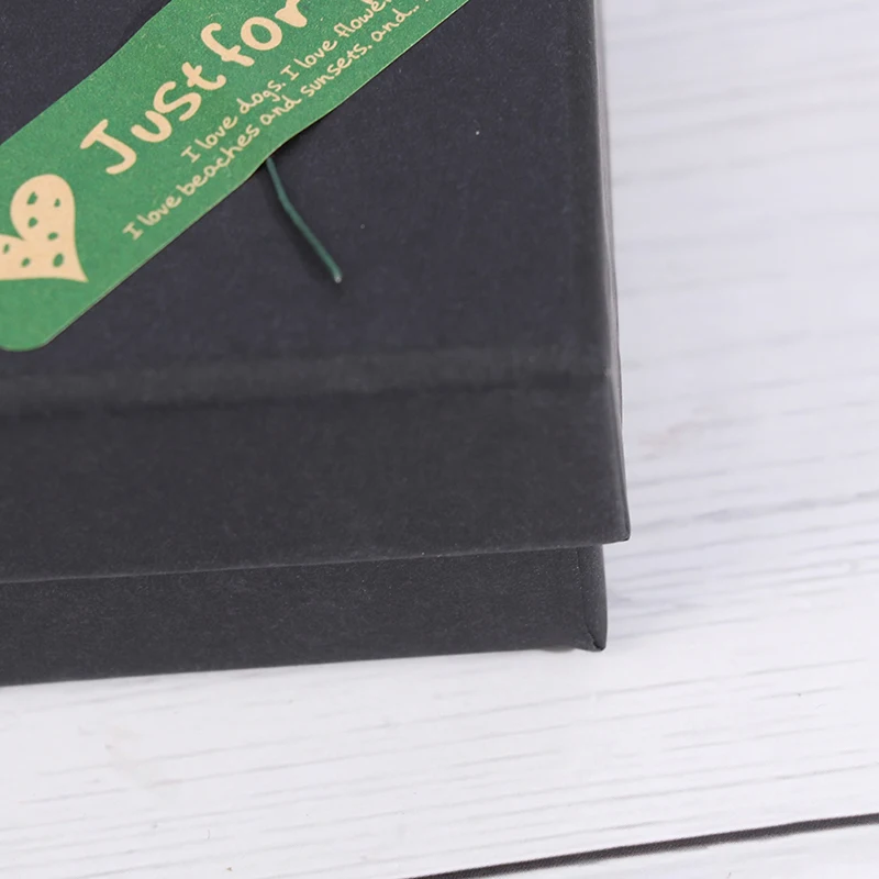 

Vintage Kraft Paper Jewelry Box Creative Ring Box Necklace Box Gift Packaging Box Customization Jewelry Display Practical Use