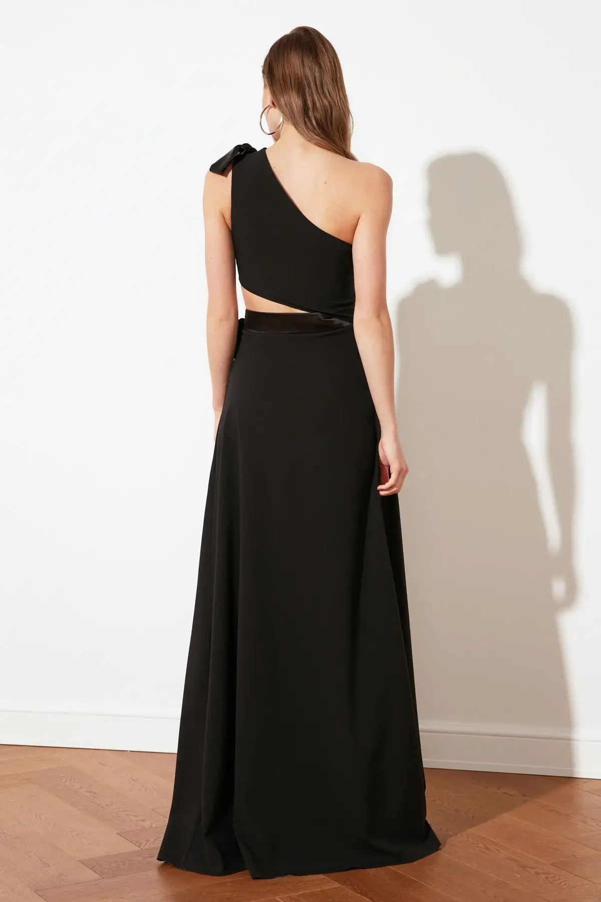 

Trendyol Collar Detail Evening Dress & Prom Gown TPRSS21AE0157