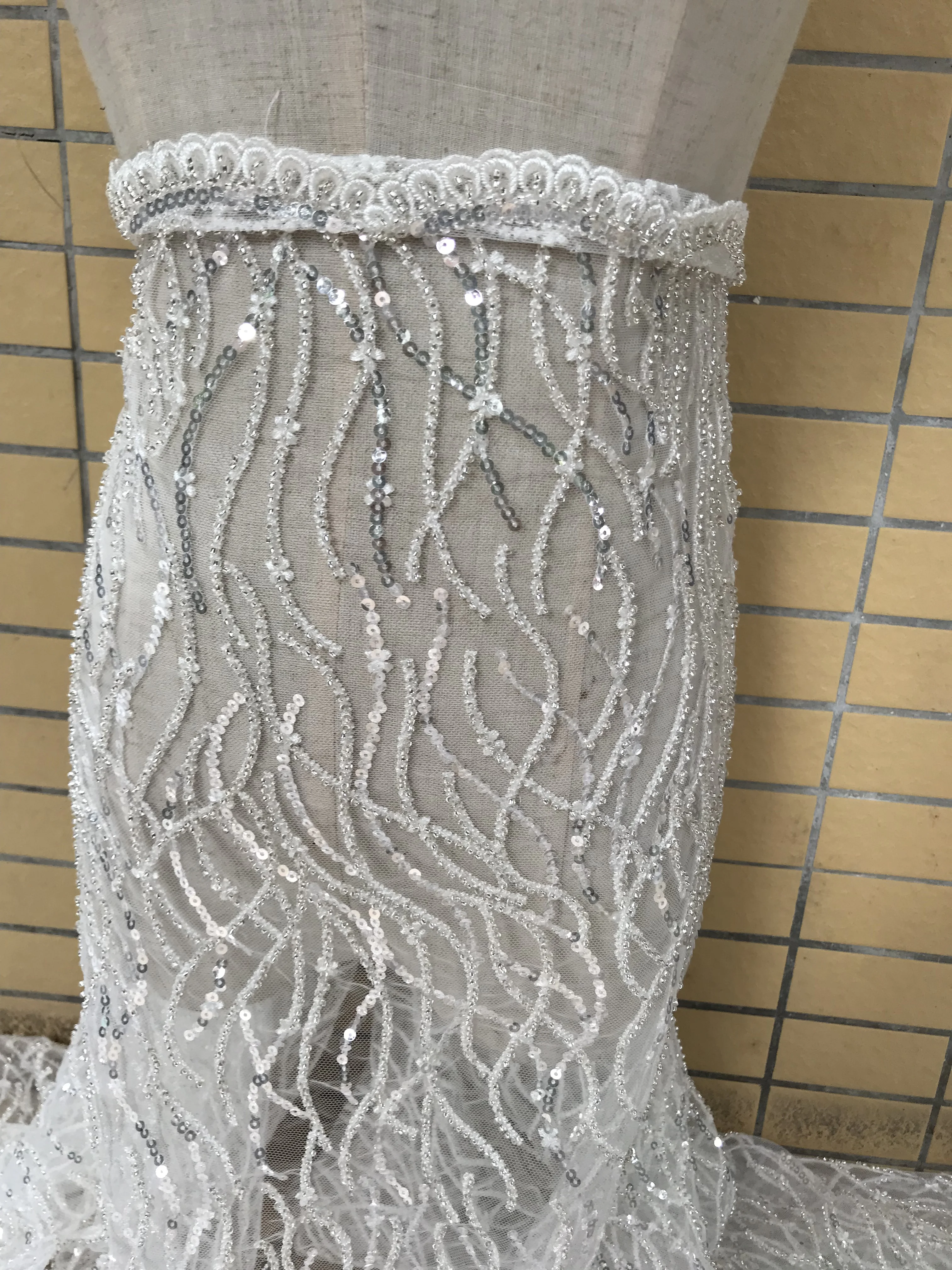 Модная фатиновая вышивка французская сетка кружевная ткань CiCi 18.9805 с бусинами