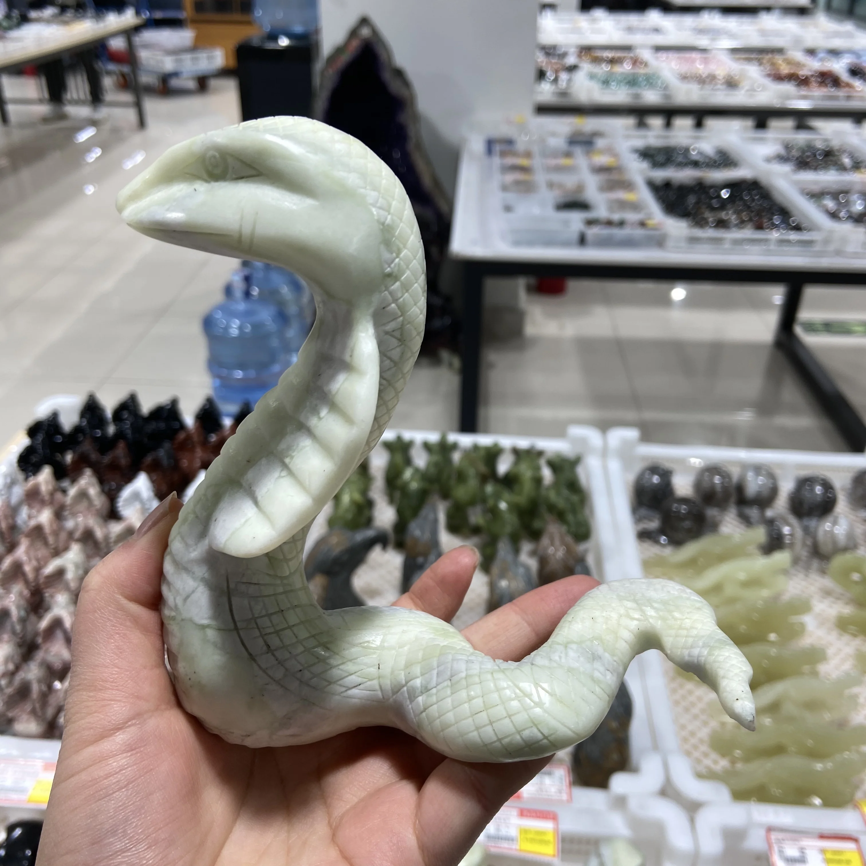 

High Quality Natural Crystal Jade Boa constrictor Energy Healing For Home Decoration BB