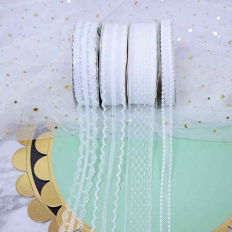 

20yard/lot White Lace Ribbon Tape DIY Embroidered Lace Trim for Webbing Decoration Lovely Gift Packing Polyester Material Fabric