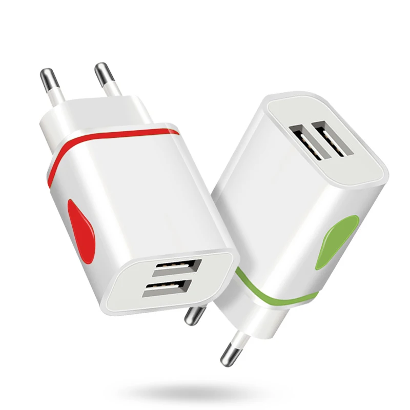 Универсальное зарядное устройство с 2 USB портами и светодиодной светильник 5 В 1
