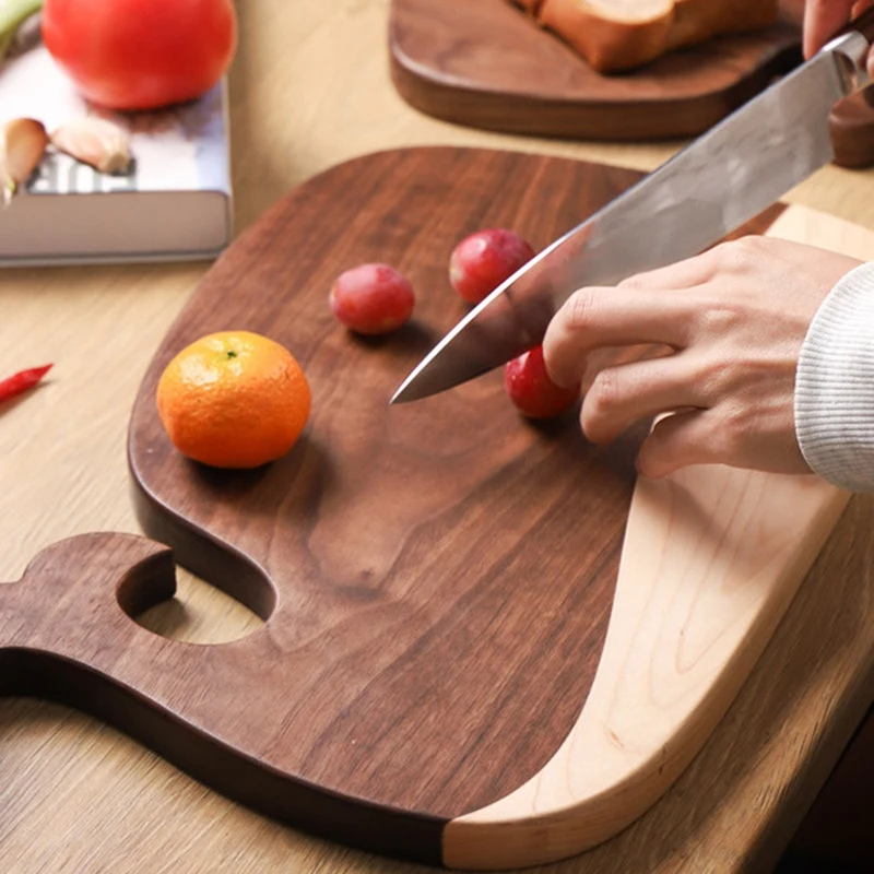 

Creative Black Walnut Whale Cutting Board Solid Wood Cutting Board Complementary Food Board Sushi Pizza Tray