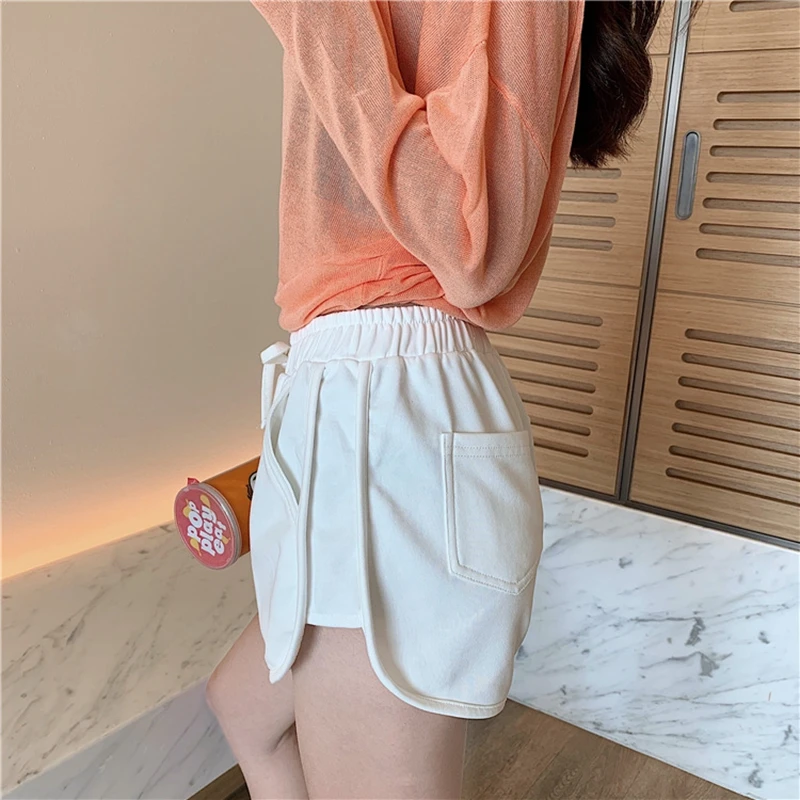 

Loose Female Casual Shorts Women 2020 Summer New Fashion High Waist Shorts Streetwear Pockets Solid Hip Hot Short Pants