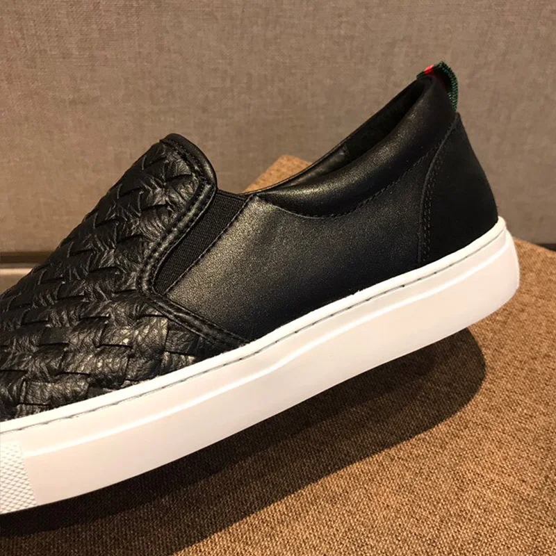 

Men Casual Shoes Genuine Leather Boat Shoes Casual Flats Moccasins Homme Driving Loafers Shoes Slip On Moccasins Men Shoes