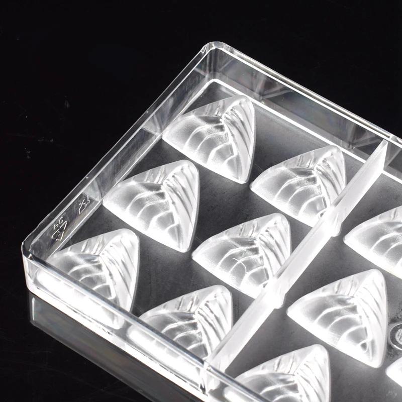 Meibum 18 полость треугольный узор ребенок Твердые конфеты поликарбонатная Форма