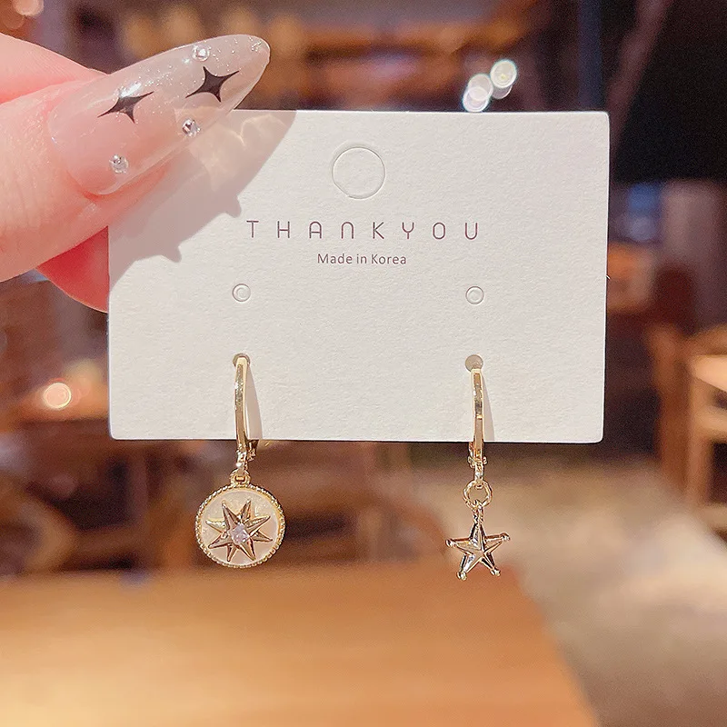 

Fashion Asymmetric Star Round Hoop Earrings for Women Korean Metal Gold Plated Pendant Earrings Girls Wedding Jewelry Gift