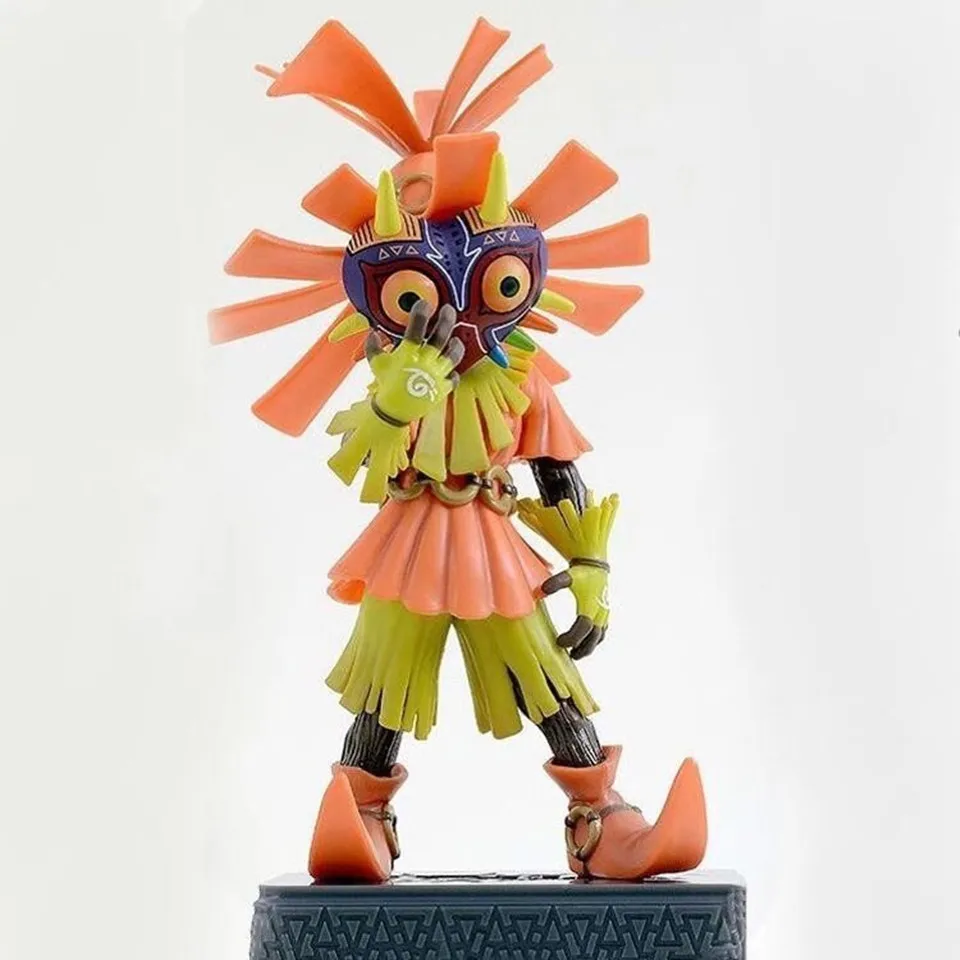 

The Hyrule Fantasy:The Legend of Zelda anime figure Link 533# Majora's Mask 413# the wind waker 733# breath of the wild figurine