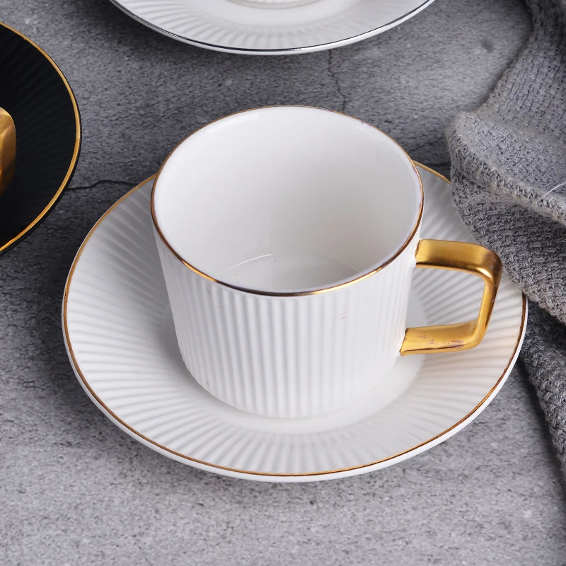 Керамическая кофейная чашка и блюдце в скандинавском стиле Европейский