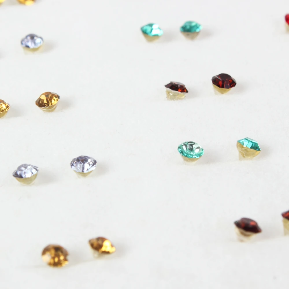 100 пар/лот Красочные Стразы маленькие серьги-гвоздики набор для женщин круглые