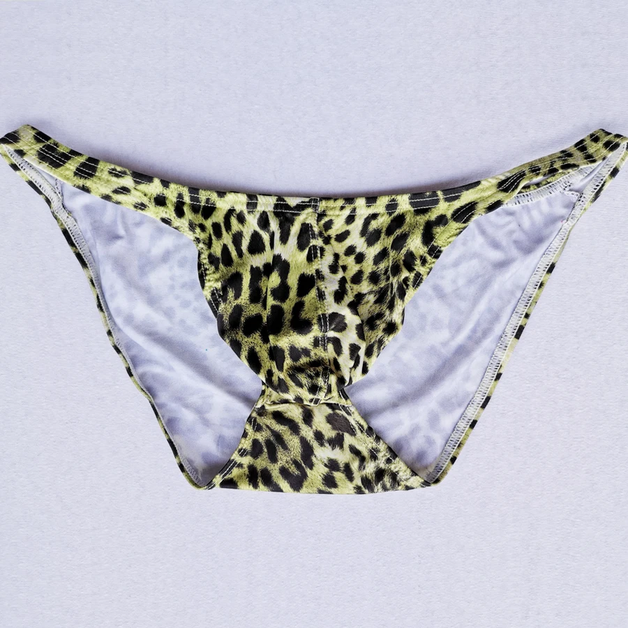 Трусы мужские с U-образным вырезом Леопардовый принт HT033 |