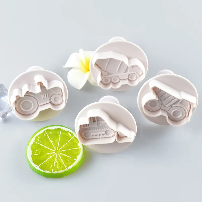 

3D Transporter Pattern Plastic Baking Mold Kitchen Biscuit Cookie Cutter Pastry Plunger 3D Cake Decorating Cake Mould