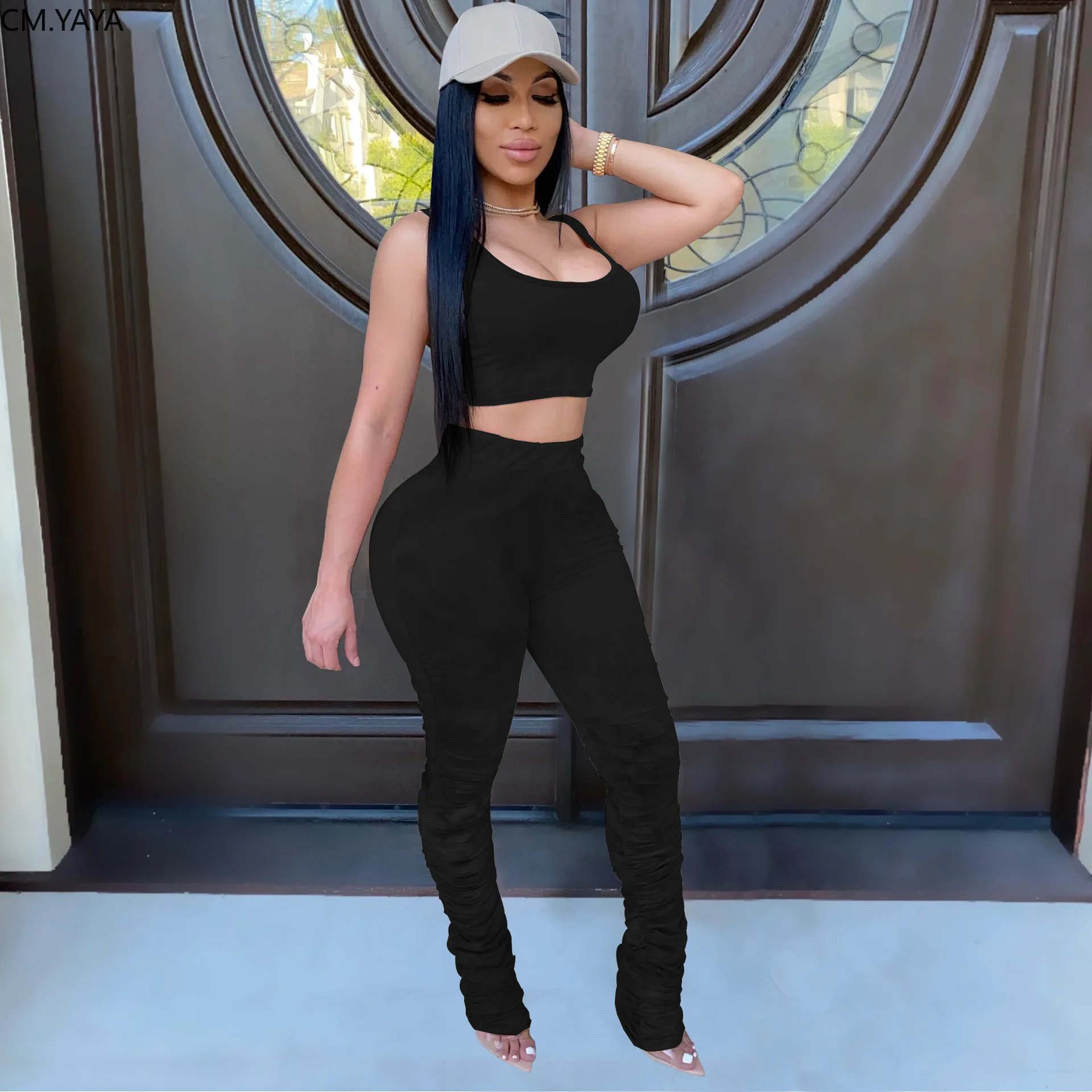 Женский спортивный костюм-двойка CM.YAYA комплект из двух предметов: майка с принтом