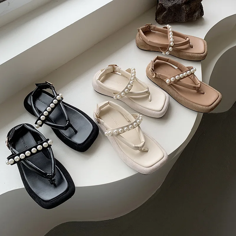 

2021 New Summer Pearl Flip Flop Sandals Women Flat Beach Sandals Women
