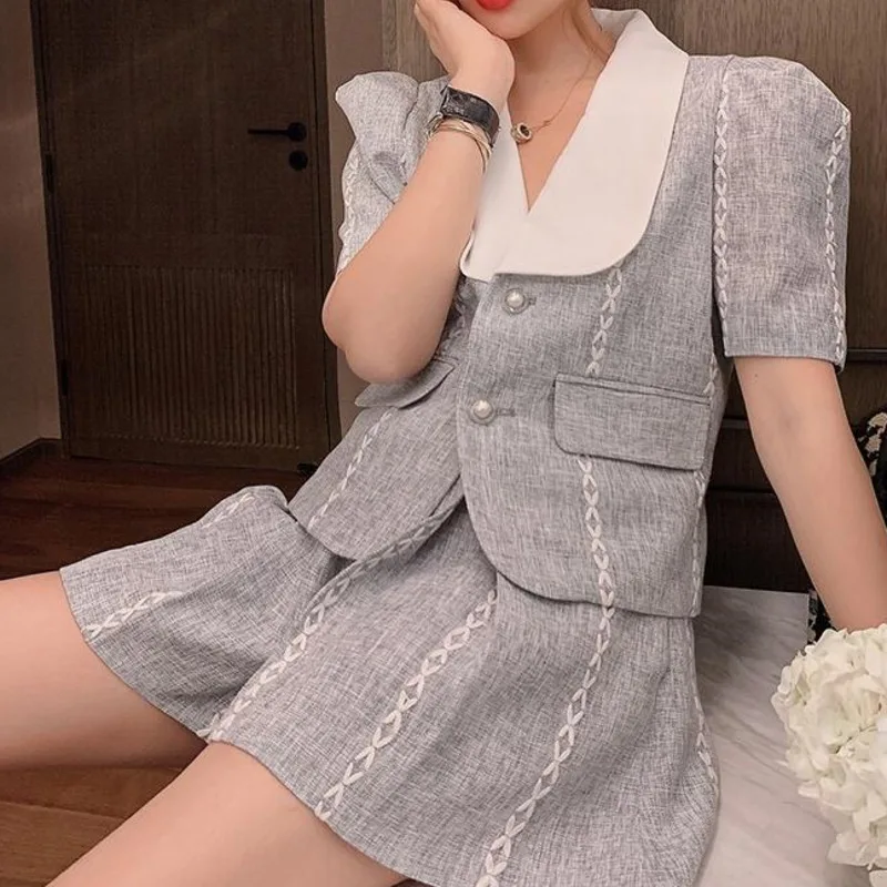 

Small Fragrance Pant Suits Summer Fashion Casual 2 Piece Set Women Puff Sleeve Jacket Coat + Wide Leg Shorts Sets Ensemble Femme