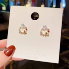 Красочные и элегантные женские серьги Petunia