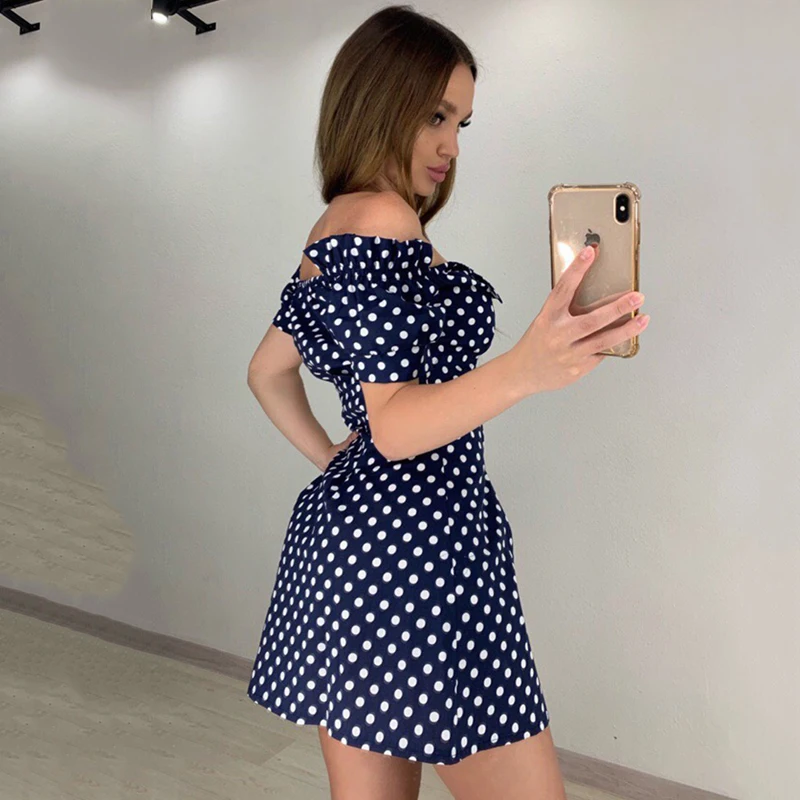 Летнее женское сексуальное приталенное пляжное платье в горошек элегантное