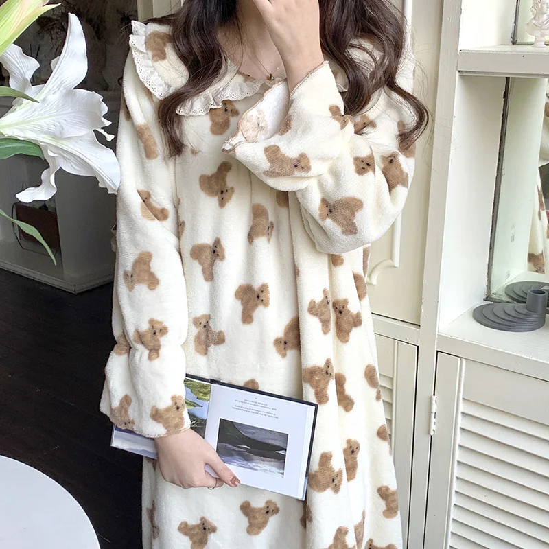 Kawaii Cartoon Bear Coral Fleece Nightgown Women Peter Pan Collar Long Sleepwear Loose Long Midi Nightdress Homewear