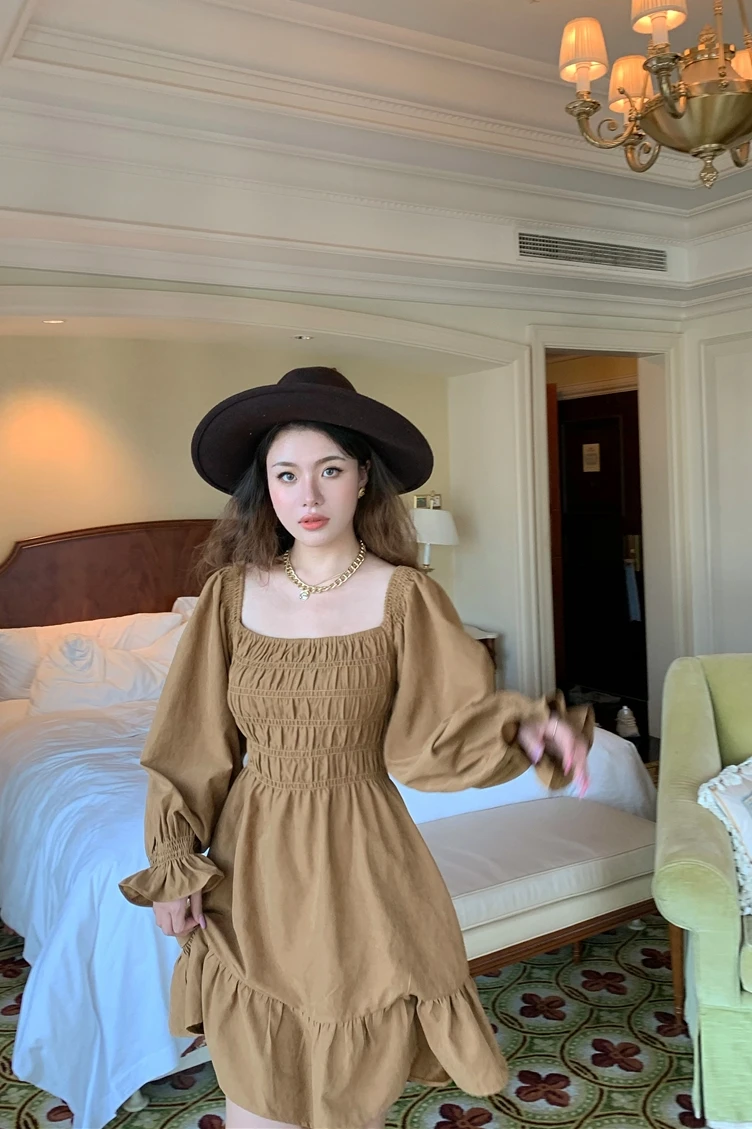 

2021 New Peach Skin Velvet Dress